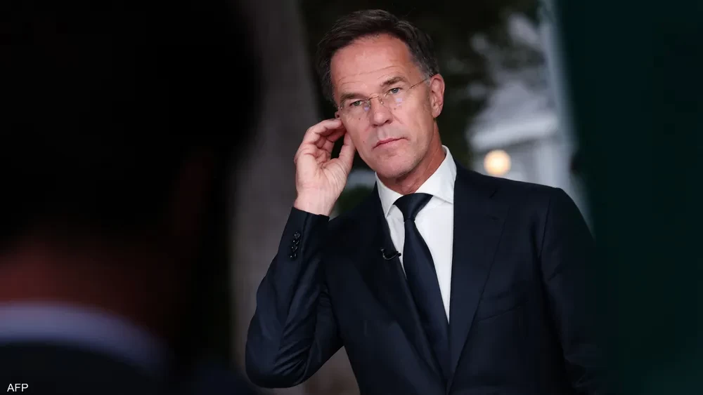 النيتو: قرار نشر قوات دولية في أوكرانيا لا يعود لروسيا