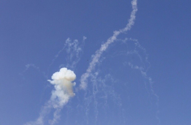 إسرائيل تعلن اعتراض صاروخ أطلق من اليمن