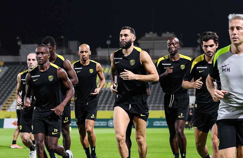 "بكلمتين فقط".. بنزيما يوجه رسالة قوية قبل كلاسيكو النصر