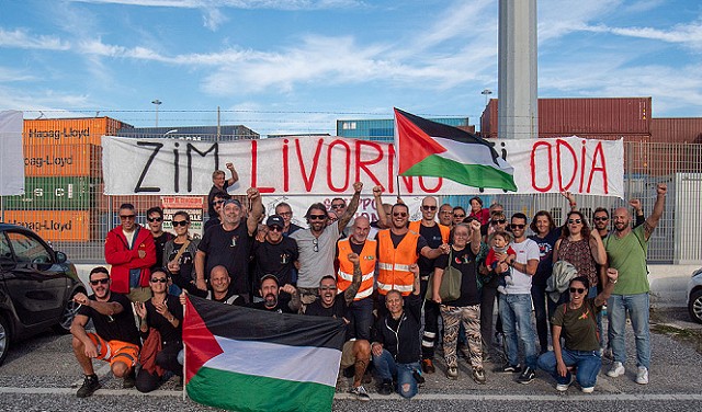 عمال ميناء إيطالي يجبرون سفينة إسرائيلية على المغادرة دون تحميل