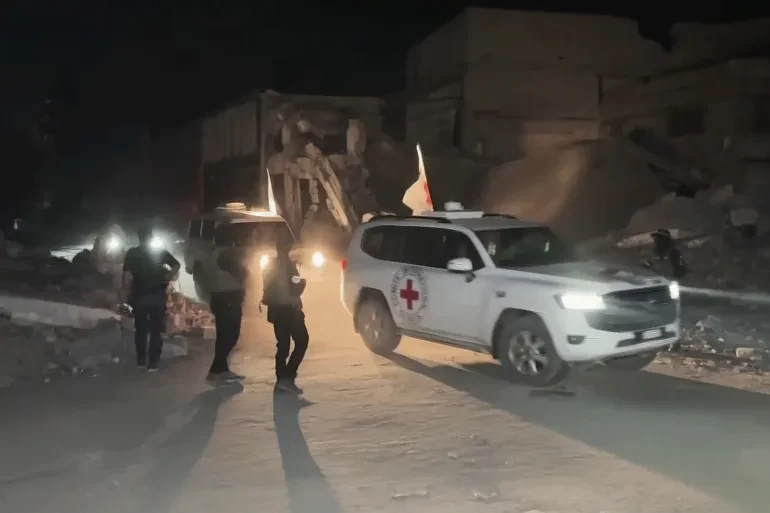 "القسام" تعلن تسليم جثتين لأسيرين "إسرائيليين" الليلة