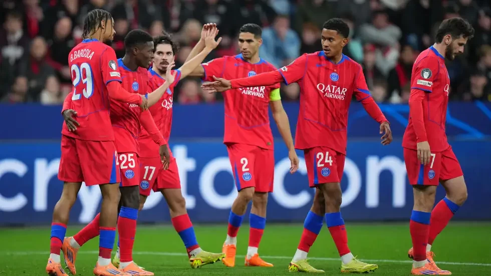 باريس يفترس ليفركوزن بسبعة أهداف