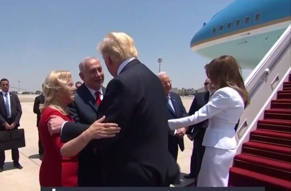 الرئيس ترمب يصل إلى تل أبيب ( صور )