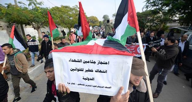 أهالي الشهداء المحتجزة جثامينهم يطالبون بإعداد ملفات لتقديمها إلى محكمة الجنايات