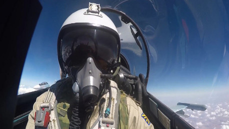 الطيار الروسي: الجيش التركي تعمد إسقاط الطائرة دون تحذير