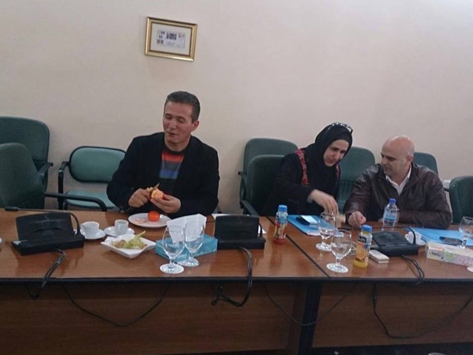 بالفيديو :في أول تصريح لها .. النائب أبو بكر تقرر الاعتصام داخل التشريعي حتى الغاء قرار اعتقالها
