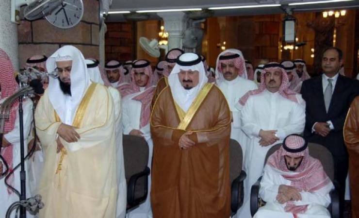 بالفيديو : أئمة الحرم المكي