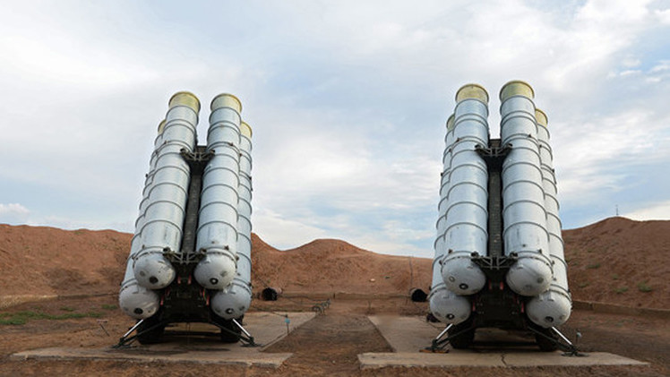 هآرتس: روسيا تفرض على اسرائيل قواعد لعبة جديدة في المجال الجوي