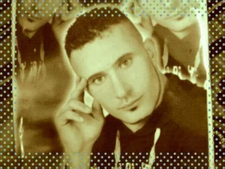 استمرار اعتقال لاجئ في سجون النظام منذ 4 أعوام