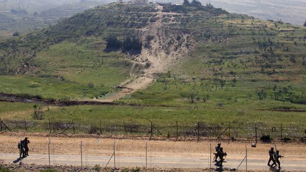 سقوط قذيفة صاروخية سورية على هضبة الجولان المحتل