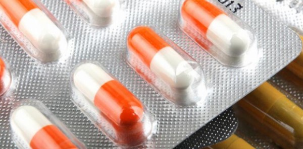 فائدة المضادات الحيوية للأطفال وأضرارها