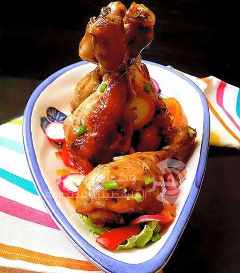 أفخاد الدجاج بالأعشاب العطرية والتوابل الحارة