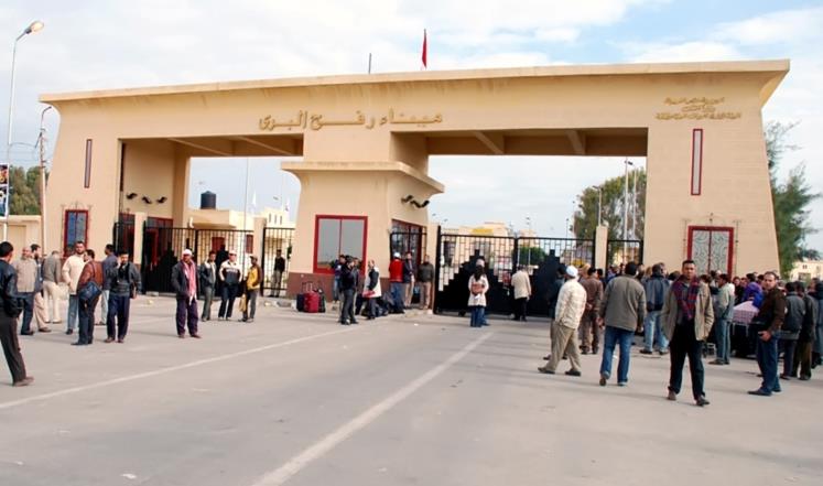 مصدر مصري لـ "خبر": فتح معبر رفح الأسبوع المقبل لمدة 3 أيام استثنائياً
