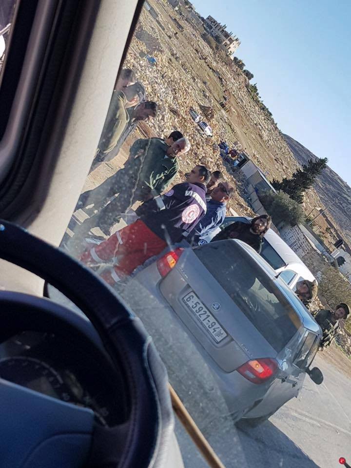 إصابة عدد من المواطنين إثر حادث سير شمال شرقي القدس 