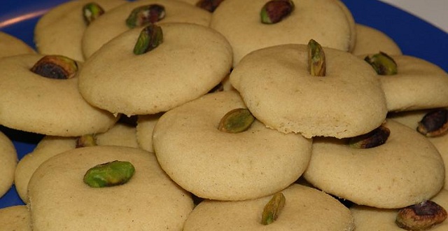 طريقة عمل الغريبة، أكثر من وصفة سهلة وسريعة