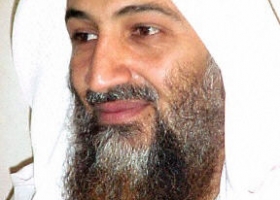 مقتل أقارب لـ"بن لادن" في حادث تحطم طائرة خاصة في بريطانيا