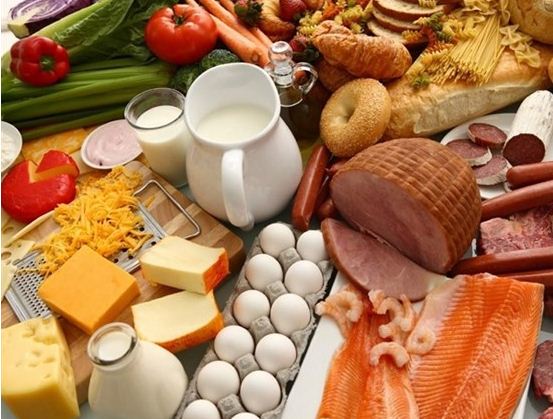 هذه الأطعمة تمنحك فرصة الاستغراق في النوم