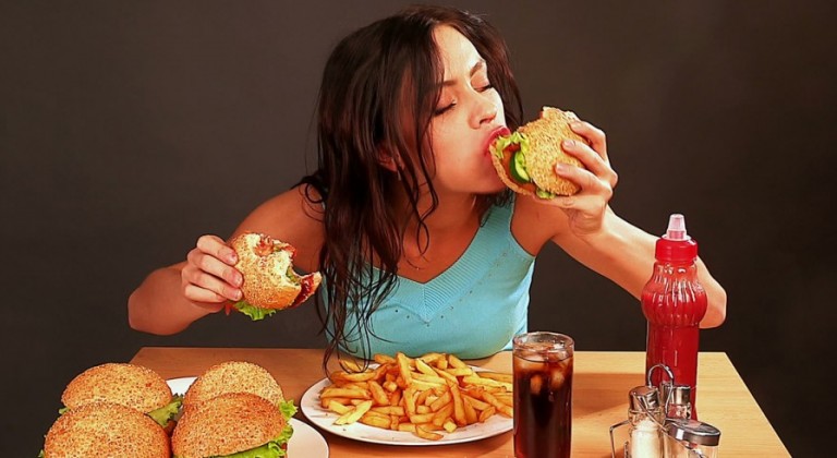 لا تأكلي بسرعة!