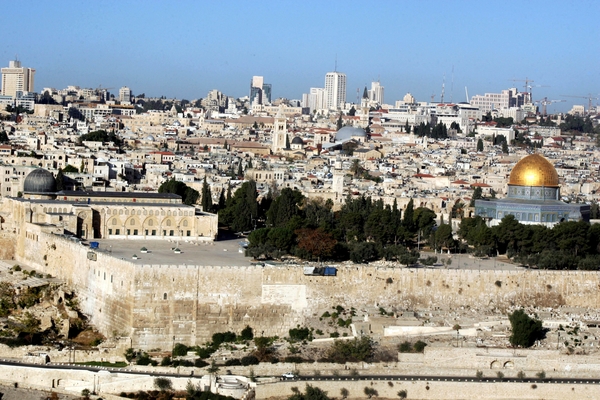 مديرة "اليونيسكو" تتودّد لإسرائيل وتعتبر اعتماد المسجد الأقصى "خاطئ"