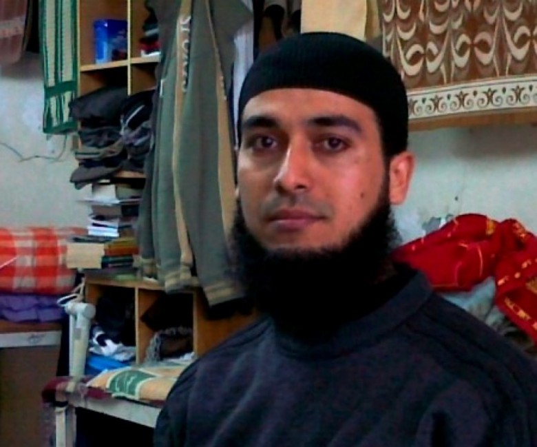 والدة الأسيرة المصري تناشد مؤسسات حقوق الإنسان بإنقاذ حياة ابنها