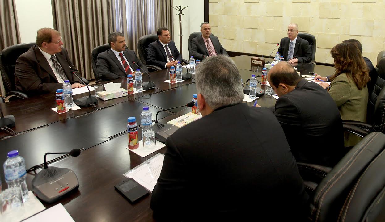 الحمد الله: سنتصدى لكل محاولات هدم المشروع الوطني ونسعى بشكل حثيث لتعزيز المصالحة