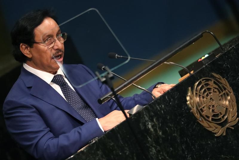 رئيس الوزراء الكويتي يقدم للأمير استقالة الحكومة