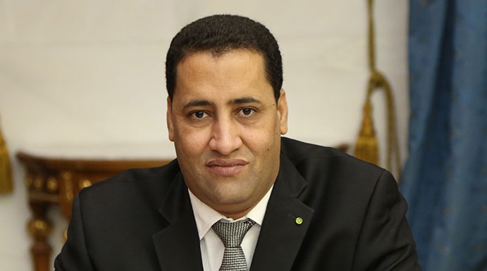 وزير المالية الموريتاني يطالب بتوجيه الاستثمارات لدعم الاقتصاد الفلسطيني