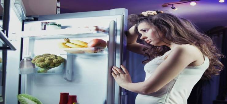 حتى لا تندم.. ابعد عن تلك الأطعمة في السحور