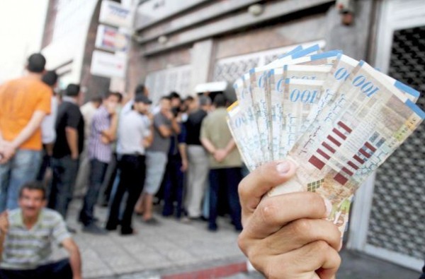 صبيحات يكشف عن موعد صرف مخصصات أسر الشهداء 