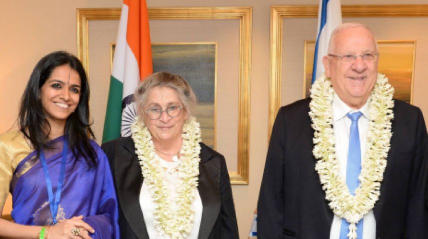 ريفلين يبدأ زيارة رسمية للهند ويجتمع بصانعي القرار