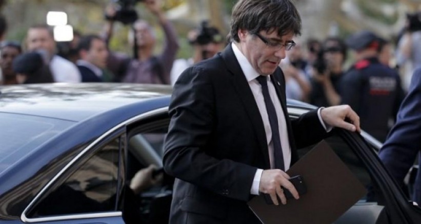 الادعاء الإسباني يطالب باعتقال زعيم إقليم كتالونيا