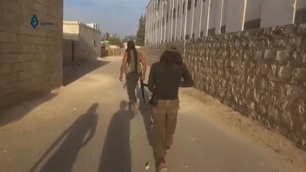 الجيش الحر يبدأ معركة ضد داعش في دابق بدعم تركي