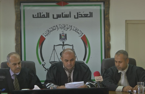 بالفيديو: لحظة النطق بالحكم على المدانين بقتل المسنة ثريا البدري