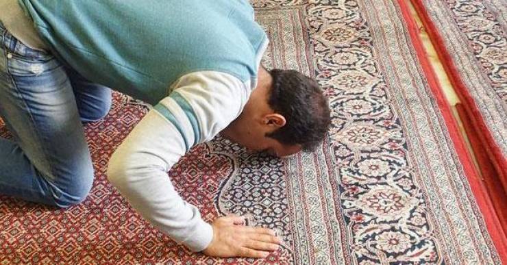 بالفيديو :  ما هي العلامات التي تدل على نجاح الاستخارة ؟