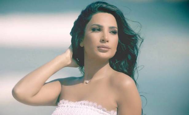 بالفيديو : شيراز تستخدم طريقة جديدة للترويج لأغنيتها