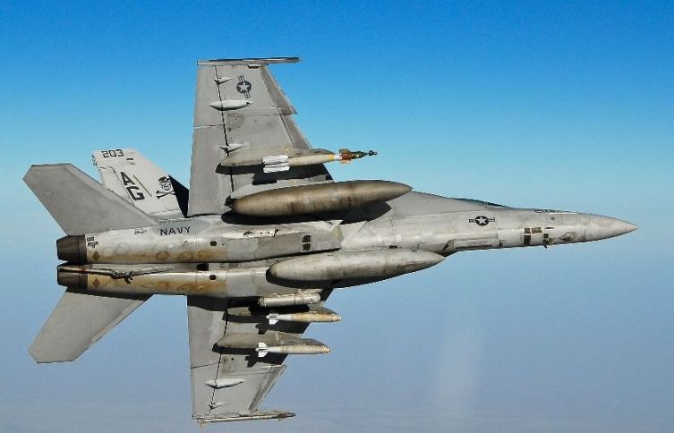 الكويت تعتزم شراء 28 مقاتلة F 18 "سوبر هورنيت"