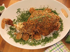 فخذ الخروف بالاعشاب