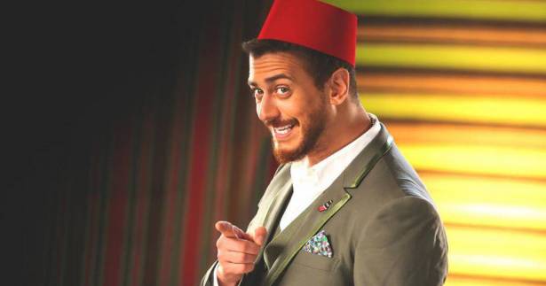 سر الفاكس الأميركي الذي أبقى الفنان المغربي “سعد لمجرد” رهن الإعتقال