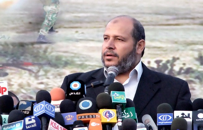 الحية: حماس ملتزمة بمقاومة الاحتلال ولا تتدخل بشؤون أحد