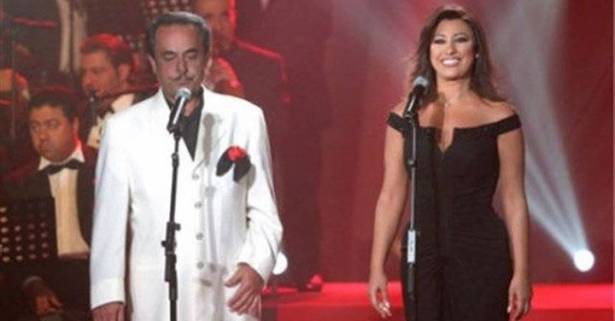 بالصوت : نجوى كرم في رسالة مؤثرة لملحم بركات