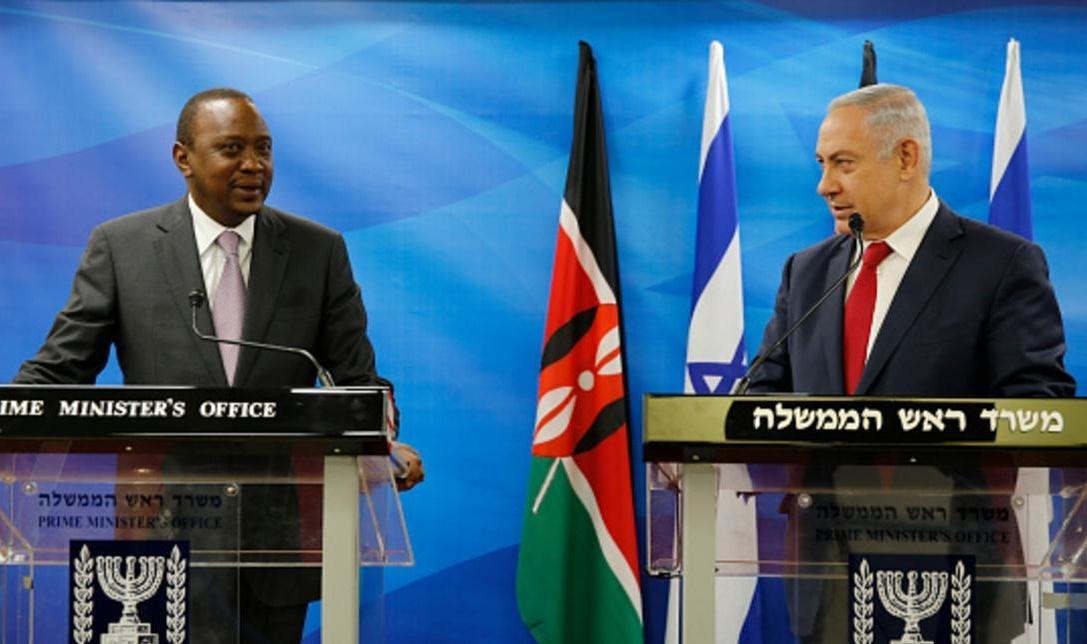 بحجة الطلب قُدِّم متأخراً : تل أبيب تمنع الرئيس الكيني من لقاء عباس في رام الله