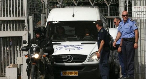 الاحتلال يفرج عن أسير من نابلس بعد قضاء محكوميته