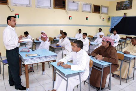 التربية والتعليم في الإمارات توقف تدريس كتاب يصف الفلسطينيين بالإرهابيين