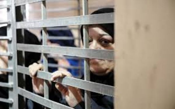 نادي الأسير .. 20 أسيرة في سجون الاحتلال يعانين ظروفاً صعبة