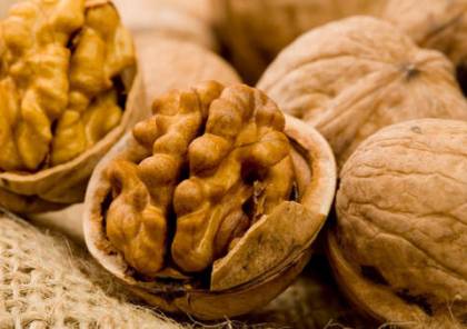 للرجال فقط. : فائدة ”غير متوقعة” للجوز!