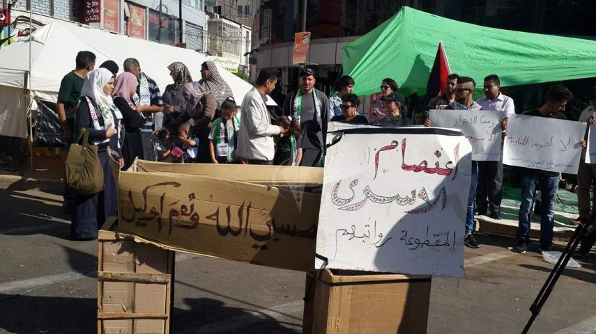 إضراب الأسرى المقطوعة رواتبهم يدخل يومه الثالث دون تدخل رسمي