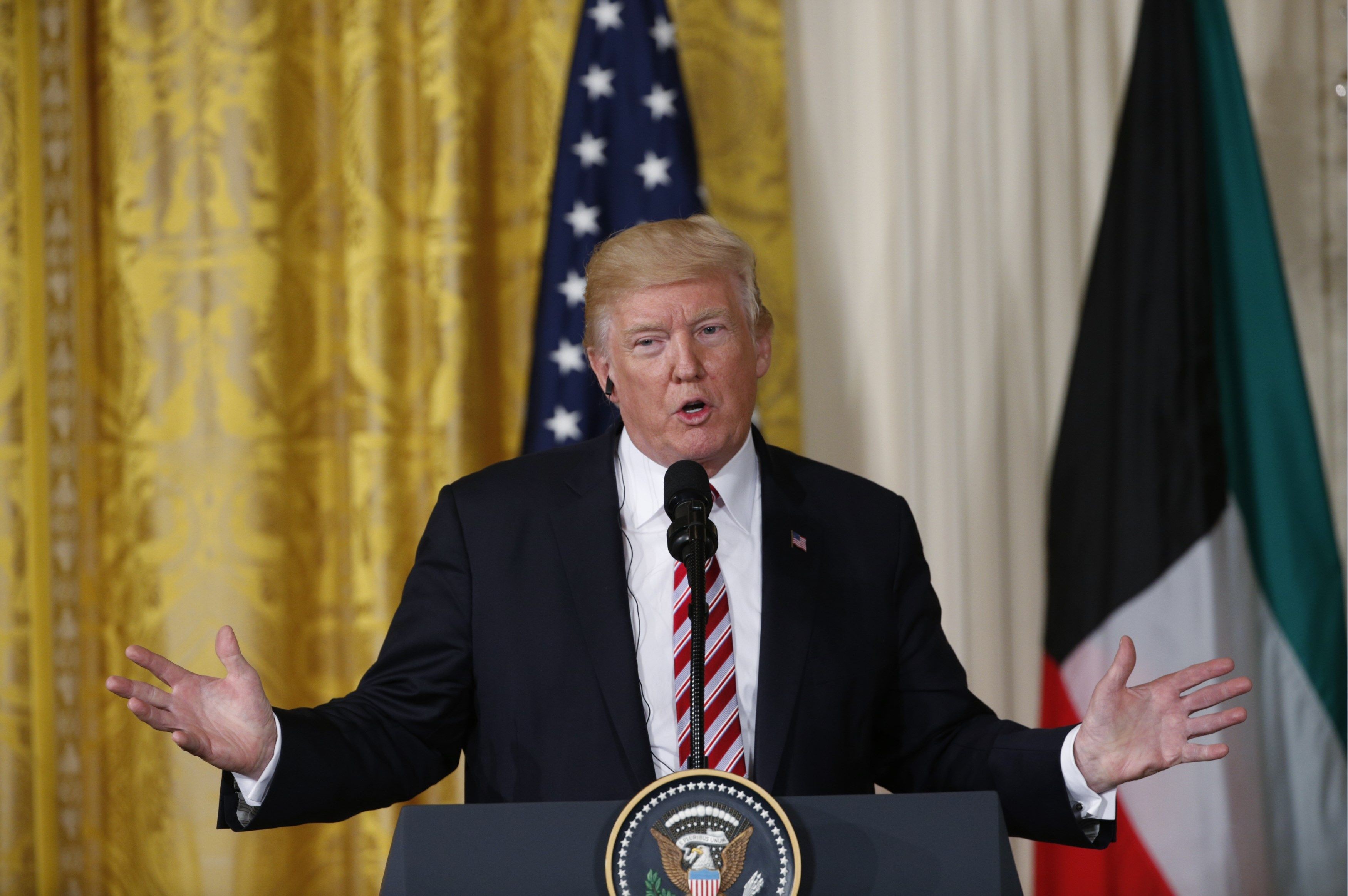 ترامب: هناك فرصة لتحقيق السلام بين إسرائيل والفلسطينيين