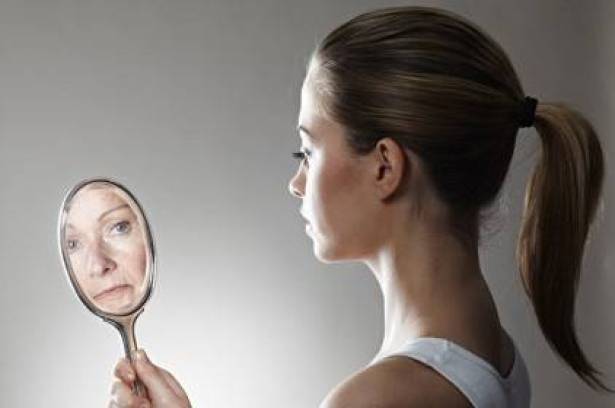 سبب غريب يؤدي إلى الشيخوخة المبكرة