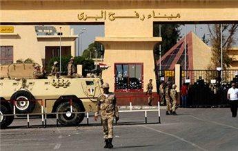 الجيش المصري يرفع حالة الطواريء على حدود غزة