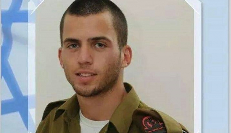 صحيفة تابعة لحماس تنشر سيناريو اليوم الأول للأسير الإسرائيلي شاؤل "تكبيرات العيد ايقظته من نومه"